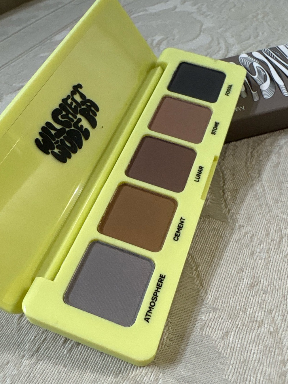 Made by Mitchell Fifth Dimension 5-Pan Eyeshadow Palette — Trail Dust BNIB